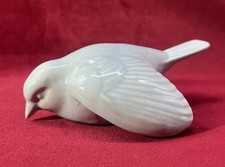 SARREGUEMINES BIRD SCULPTURE STATUE ANIMALIERE OISEAUX MOINEAU LORRAINE ART DECO