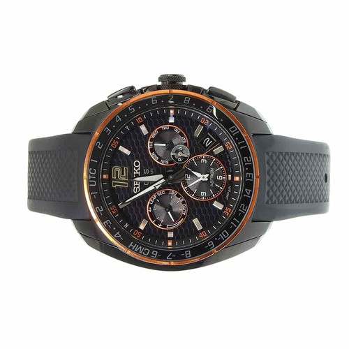 Montre solaire noire pour