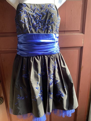 Stunning royal blue morgan - stunning, &