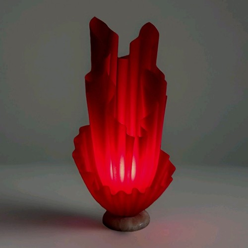 Magnifique lampe drapée rouge - magnifique,