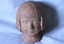 Tête fille céramique statue