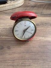ancien réveil de voyage UTI 7