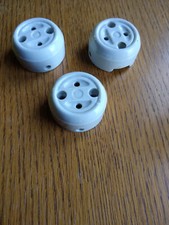 Lot de 3 anciennes prises en céramique blanche de 4,8 cm de diamètre
