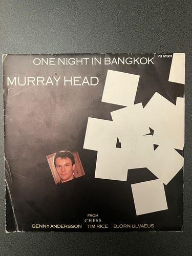 Vinyle tours one night in - one,