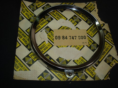 Renault cercle de phare - 8, r8