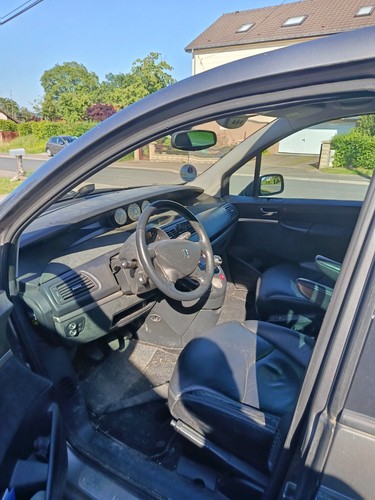 Peugeot 807 hdi 7 - 2.0,
