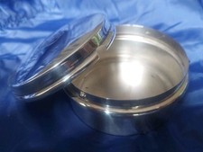 Boite en argent massif anglaise Birmingham 1908 Fermeture à baïonnette 84g Uk