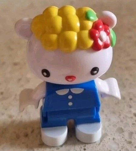 Hello kitty with flowers - with,