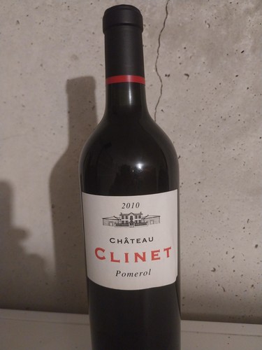 Château clinet 2010 - château,