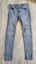 Jean Levi’s 711 Skinny Femme