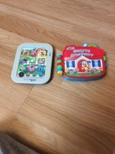 tablette éducative Educatouch Baby et livre musicale Fisher Price