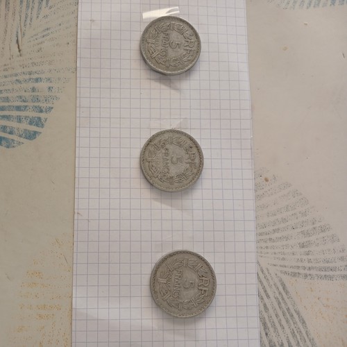 Lot pieces francs lavrillier - pieces,