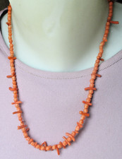 Ancien collier de perles de corail naturelles fermoir à vis bijou vintage 5883