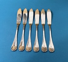 1 couteau à poisson