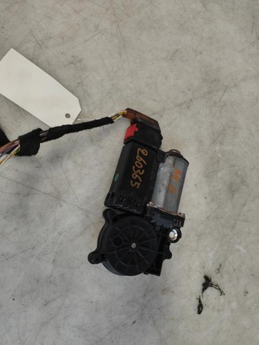 Moteur leve vitre avant - , gauche