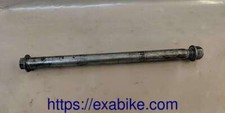 axe de roue avant pour Suzuki GSXF 1100  de 1988 a 1994