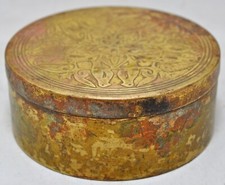 Antique Laiton Rond Betel Écrous Boite Original Old Main Crafted Fin Gravé