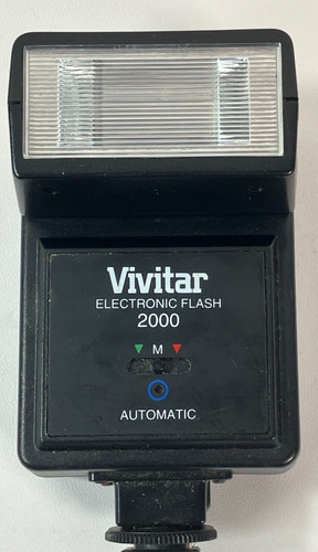 Vivitar electronic flash - flash, 2000