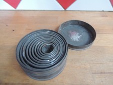 ANCIENNE BOITE EMPORTE PIECES