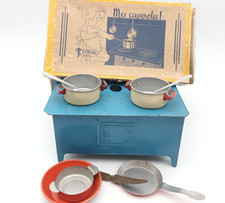 Cuisinière en tôle ancienne