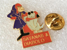 pin's vintage  Les Fous du