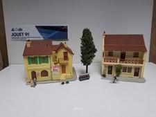 MKD HO. SCENE MAQUETTE DECOR