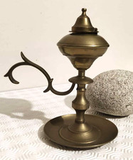 lampe à huile ancienne en