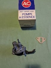 SIMCA ARONDE/ARIANE Moteur RUSH Pompe À Essence AC Avec Levier D’amorçage 