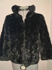 Veste courte en fausse