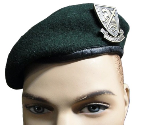 Béret vert 59 des - t.,