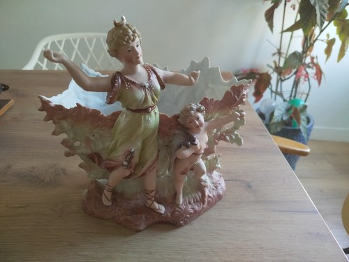 Jardinière biscuit art - biscuit,