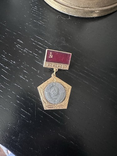 Pin soviétique vintage - soviétique,