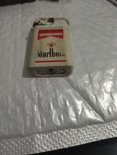 Briquet Marlboro