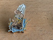 PINS PIN BD ASTERIX ET OBELIX IDEFIX SIGNE PARC ASTERIX  1989 UDERZO