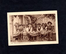 Carte postale CPA Alsace : petits alsaciens sur un mur