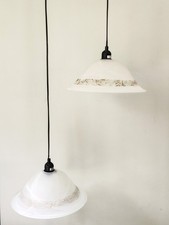 Lot de 2 lustres en pâte de