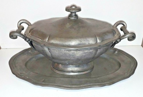 Soupière avec plat - en, étain