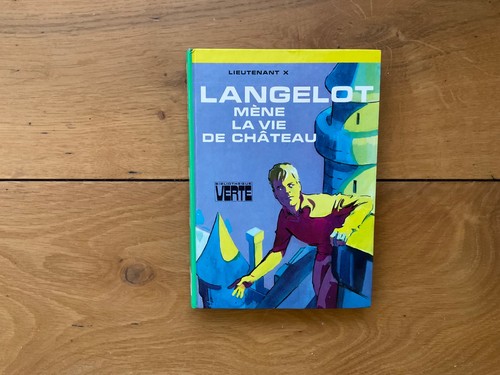 Lieutenant langelot mène - lieutenant, x