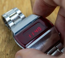 Elektronika 1 B6-03 Hommes