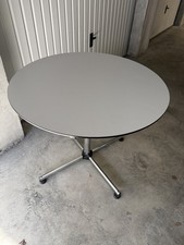 Table ronde USM modéle Kitos