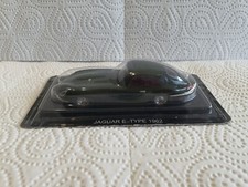 1/43    Jaguar  E  type
