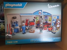 Garage Vespa Scooter 71620