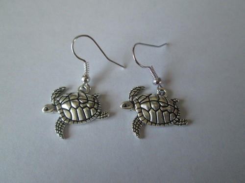 Boucle oreille tortue en - ",