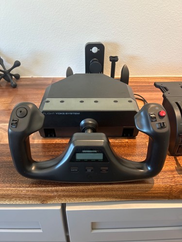 Logitech flight yoke - flight,