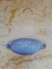 PETITE POIGNÉE DE TIROIR TABLE OU COMMODE ANCIENNE ART-NOUVEAU ALUMINIUM. 