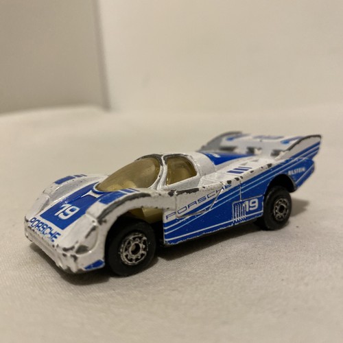 Toy porsche 956 - toy, blanc/bleu