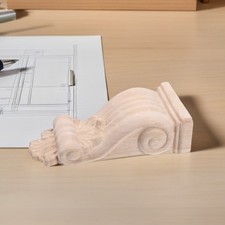  Corbeau en bois sculpté