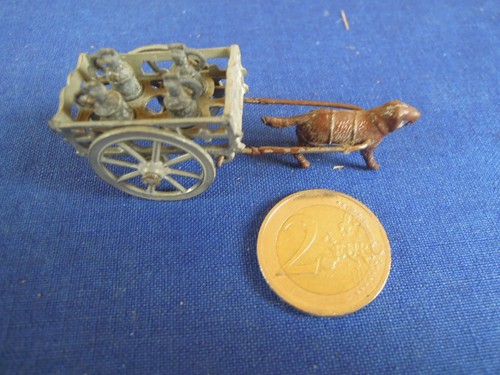 Très ancien jouet chien - ancien,