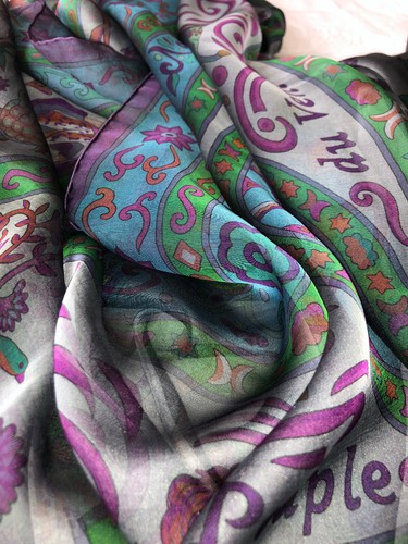 Hermès carré châle scarf