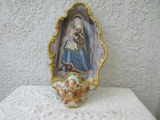 Très beau et grand bénitier en faïence Allemande (peut-être Meissen ou autres)